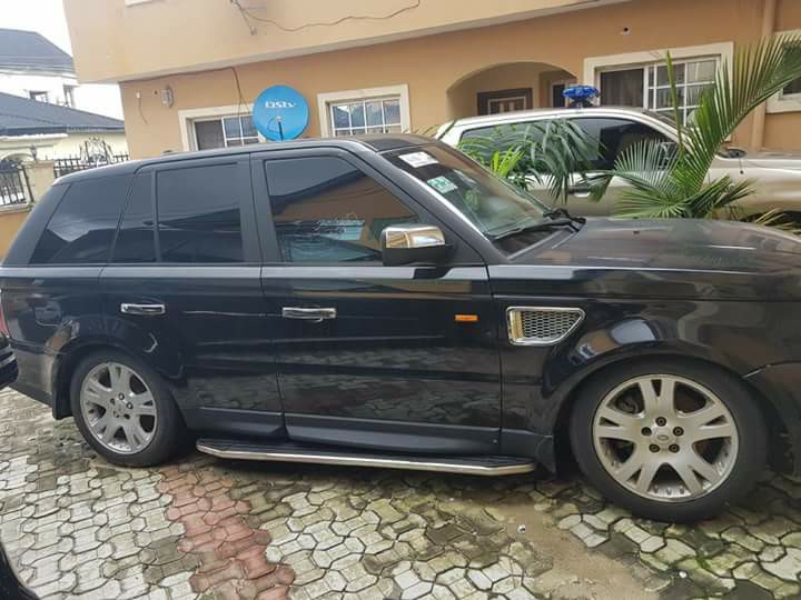 Bishop gifted range rover