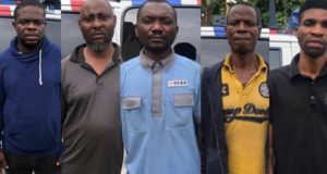 Police arrest suspected fraudsters