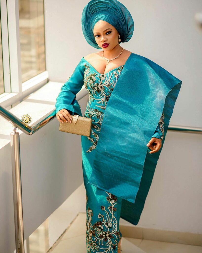 Alaafin Of Oyo’s ex-wife, Anu hints at finding love again (photo)